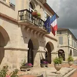 Maison Familiale Equipee بيت للعطل