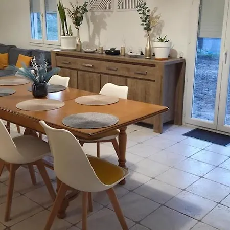 Maison Familiale Equipee * ديونْ