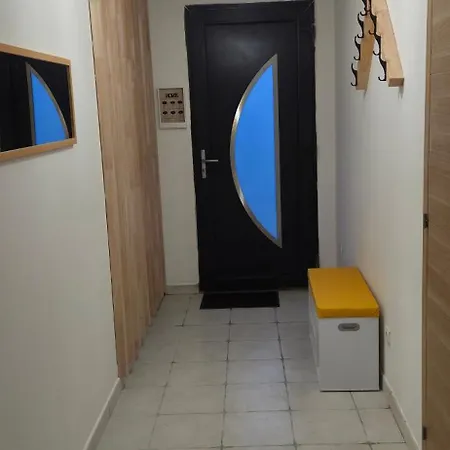 Maison Familiale Equipee *