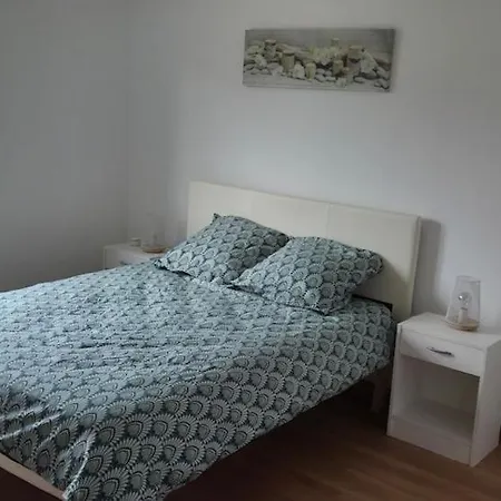 Maison Familiale Equipee بيت للعطل *