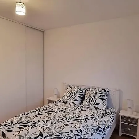 بيت للعطل Maison Familiale Equipee *