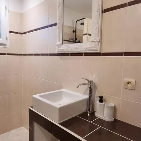 بيت للعطل Maison Familiale Equipee